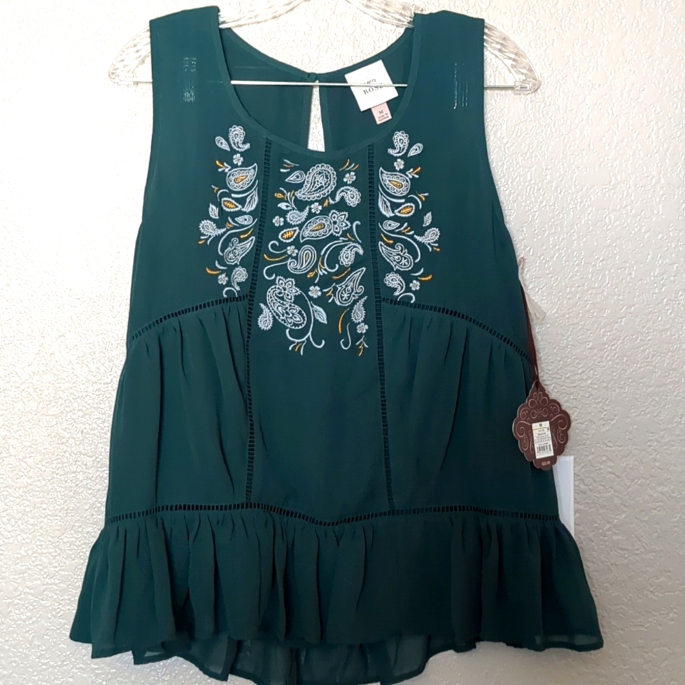 NWT Knox Rose Top Sz Medium